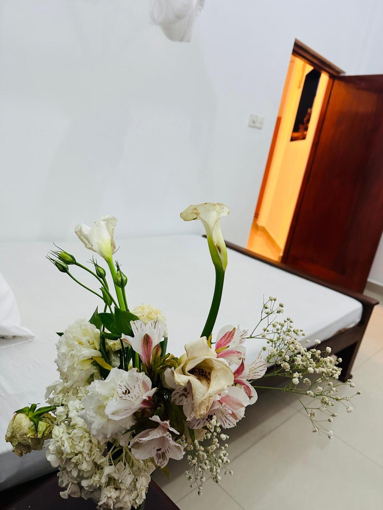 Golden Town Hotel Tangalle Exterior foto
